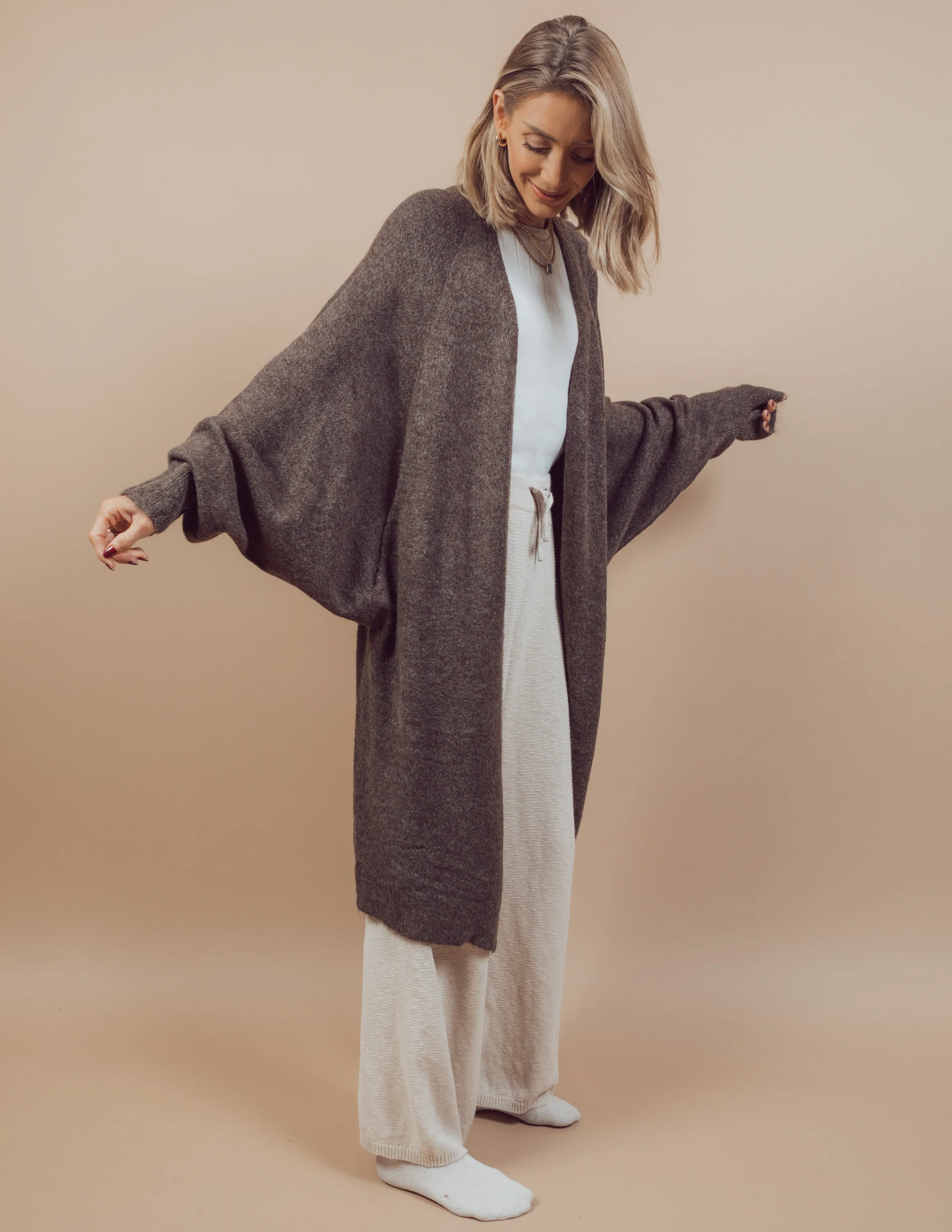 Abby Oversize Cardigan - Image 3