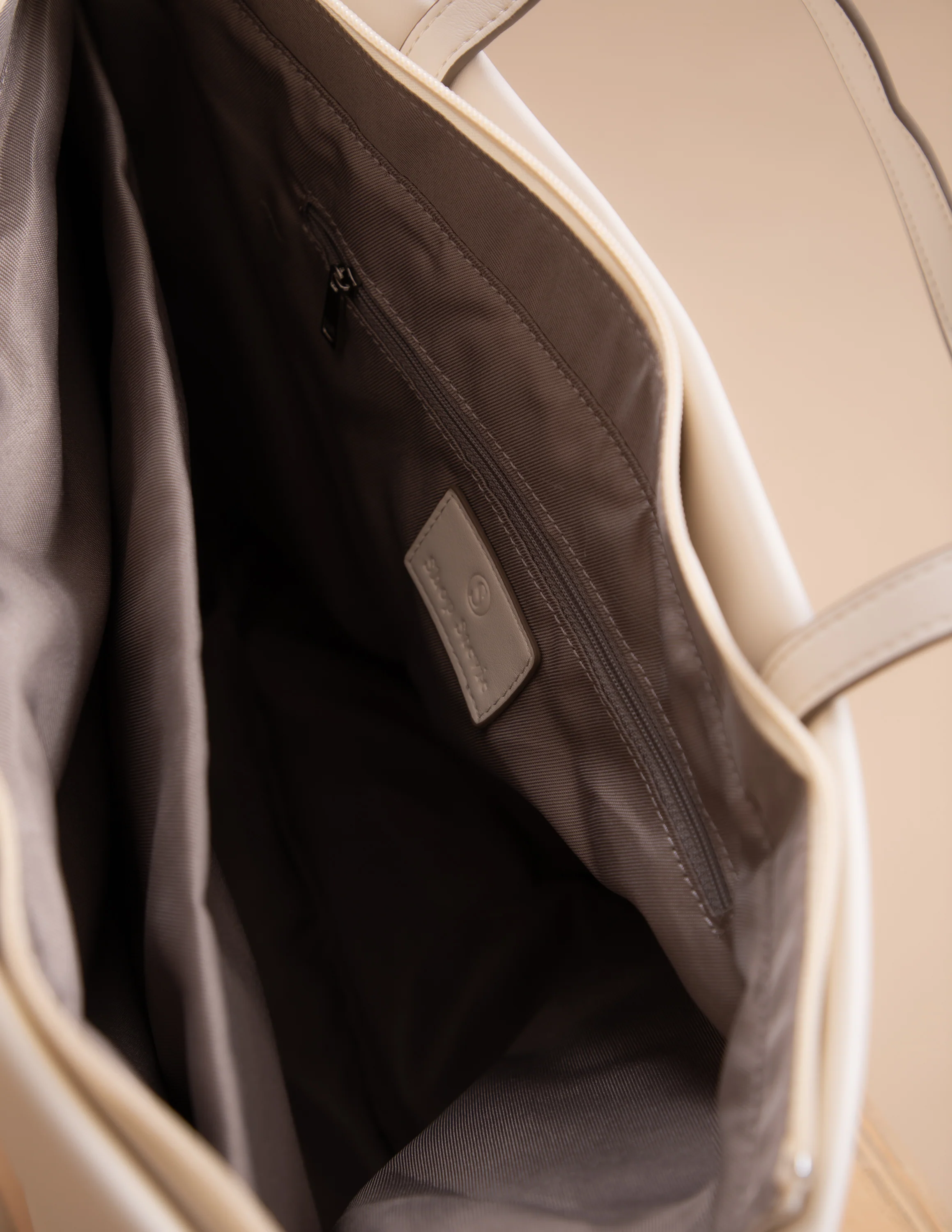 All White Temple Tote - Image 7