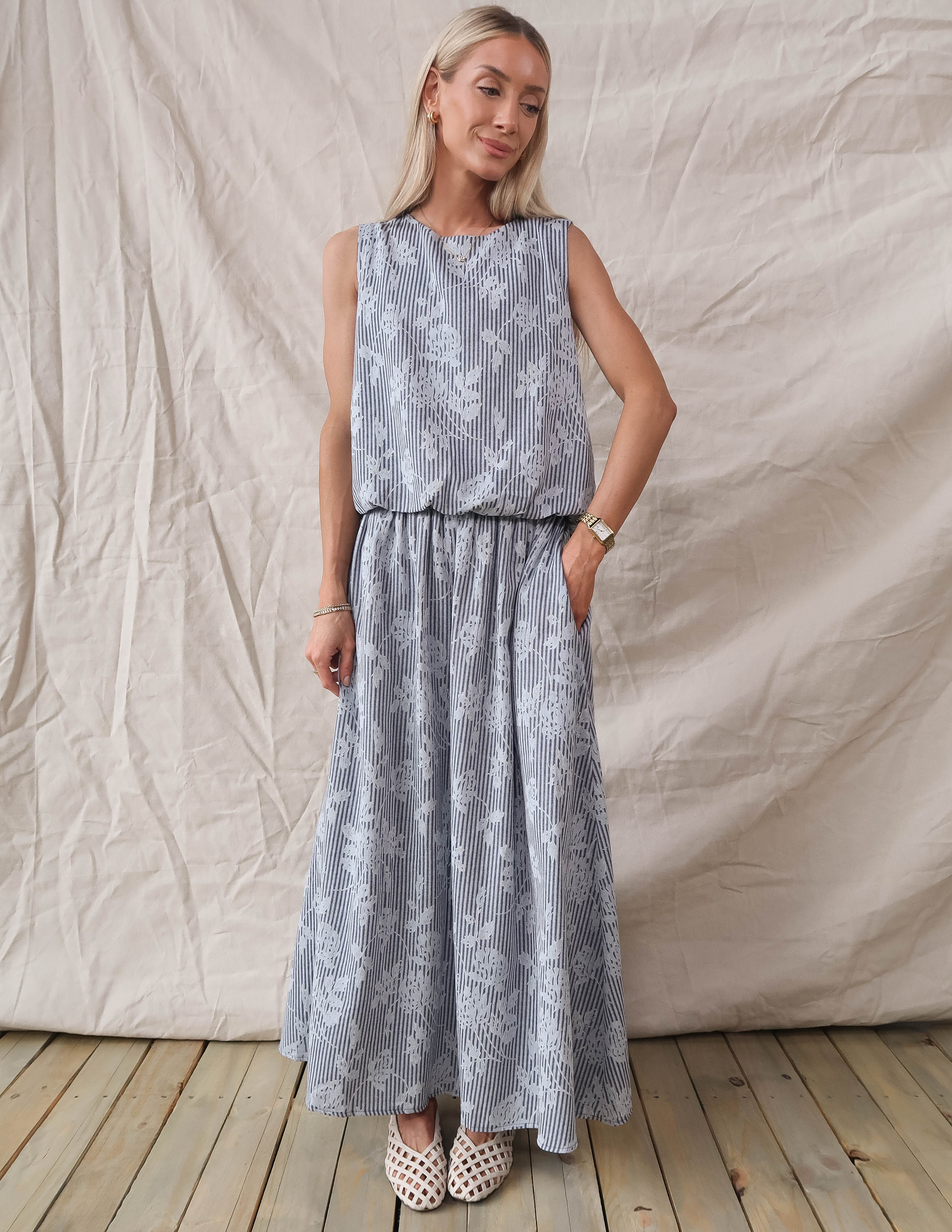 Aveline Floral Drift Skirt - Image 4