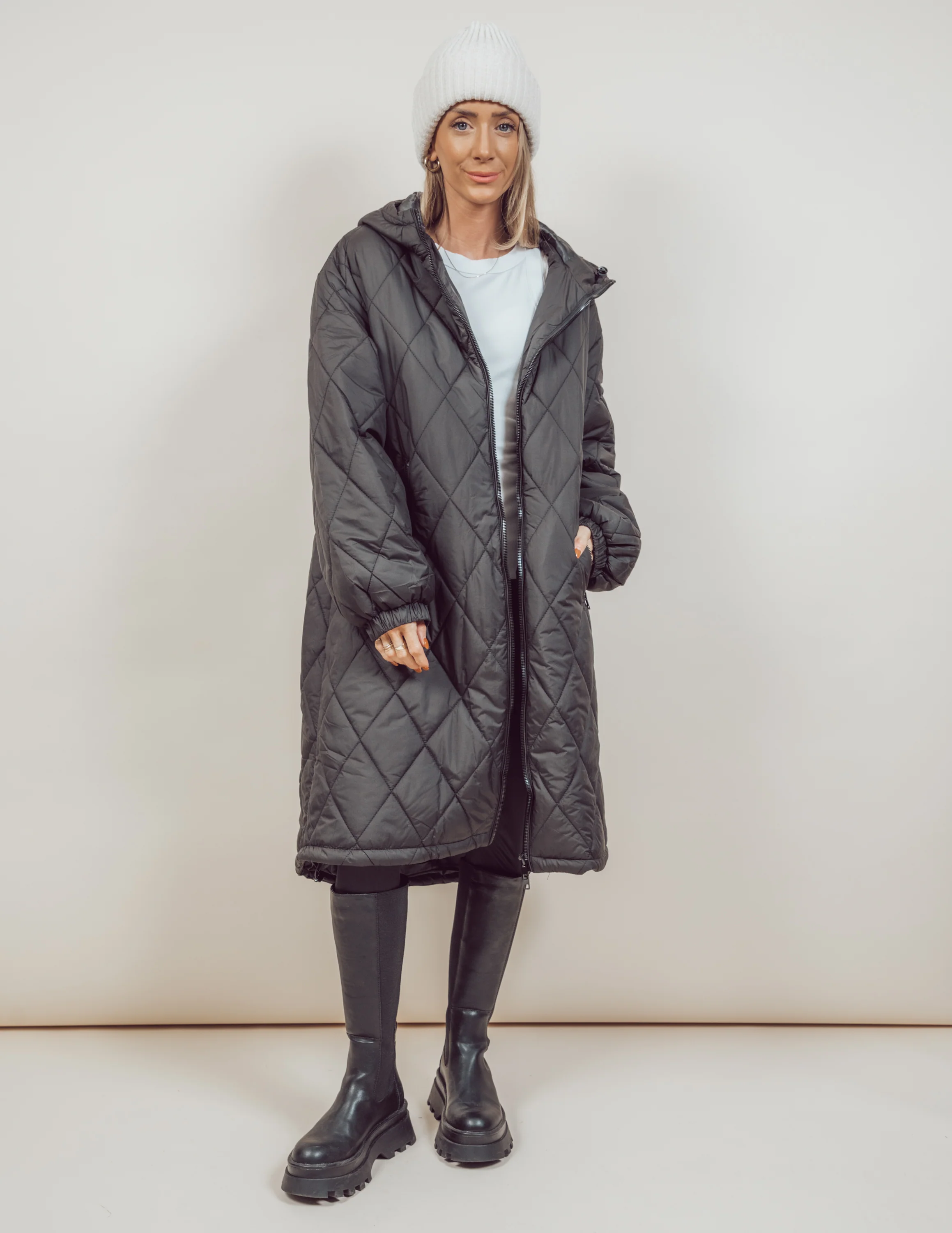 Brooklyn Longline Quilted Jacket - Image 9