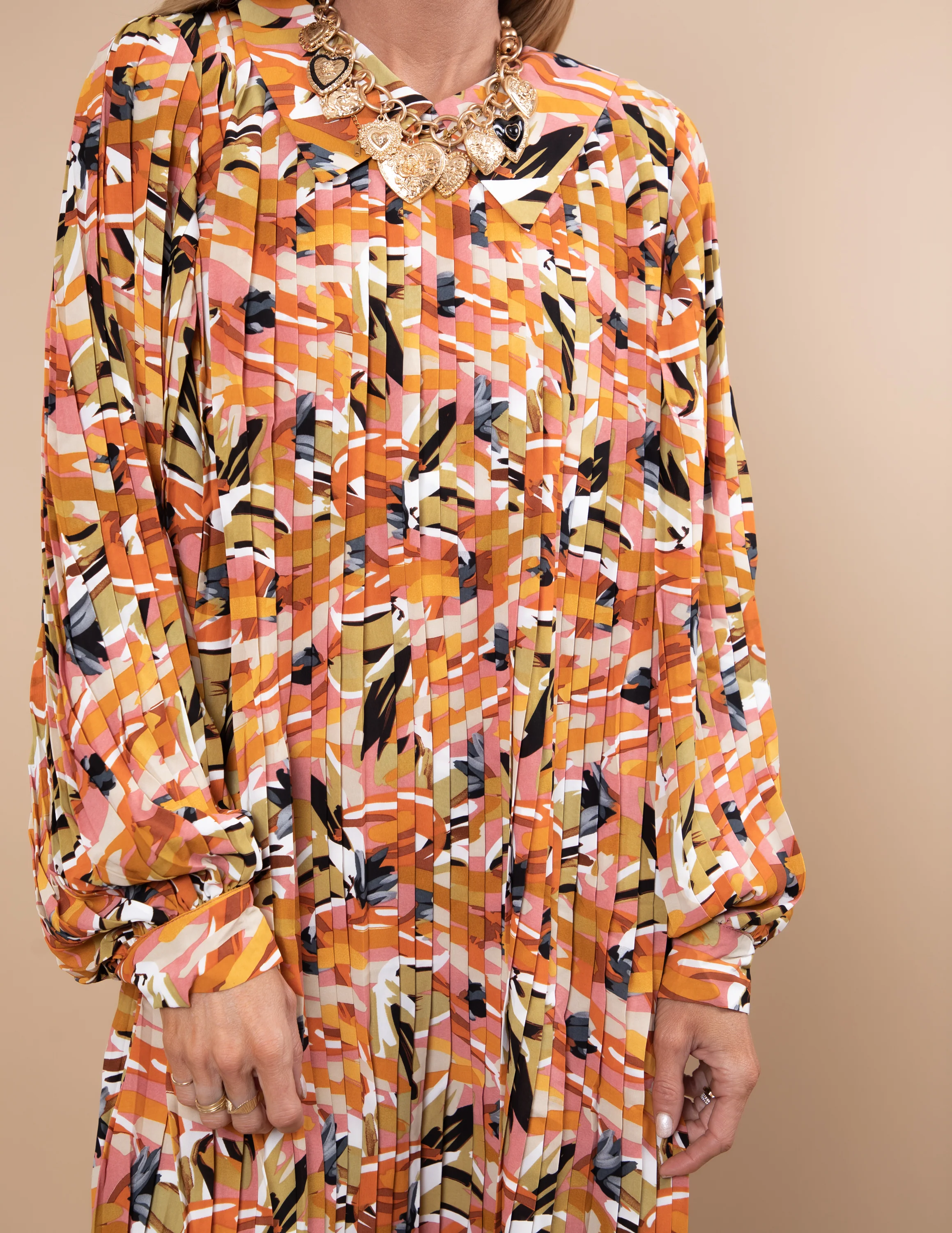 Canvas Crush Pleated Dress - Image 5