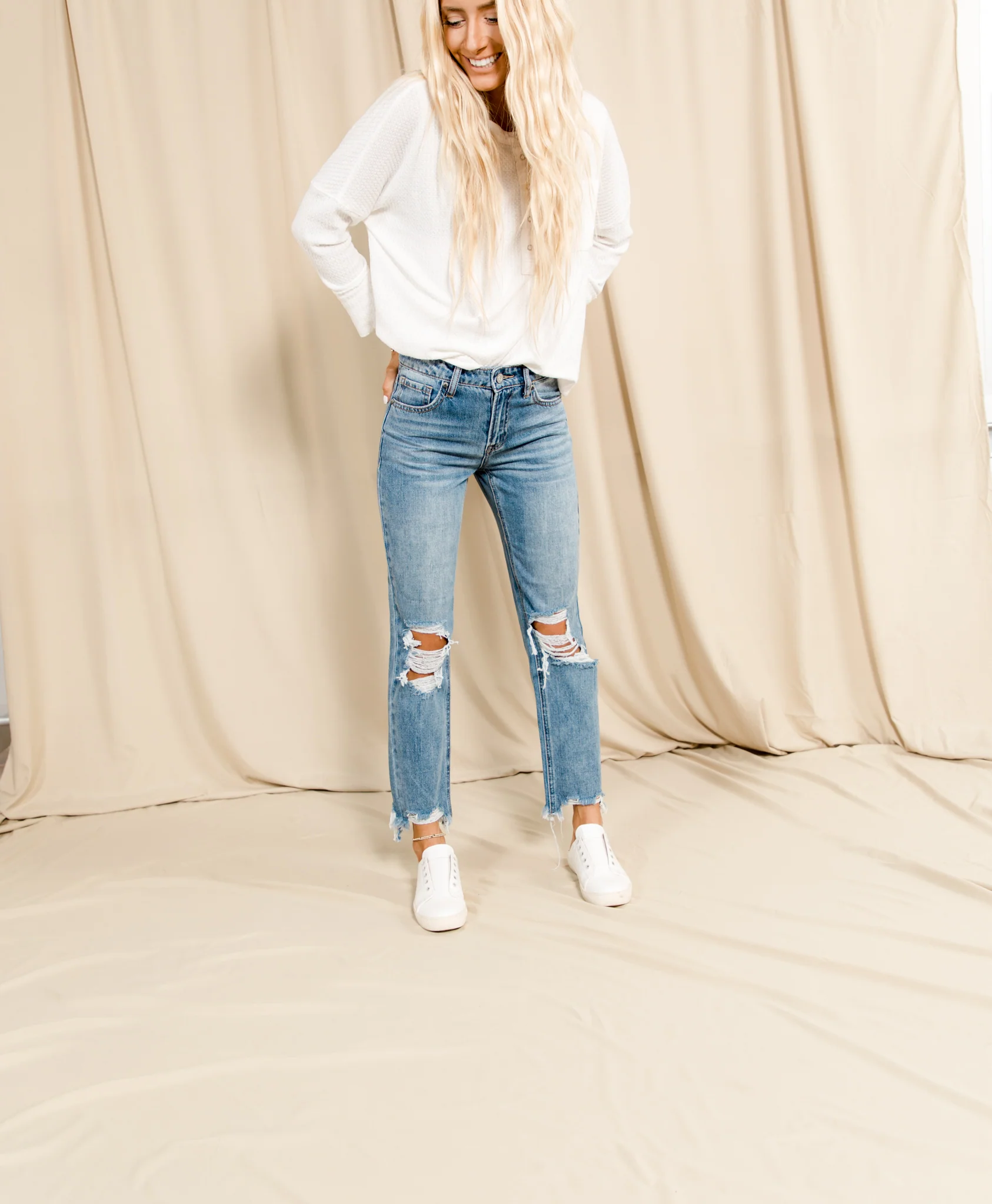Chicago Distressed Denim - Image 4