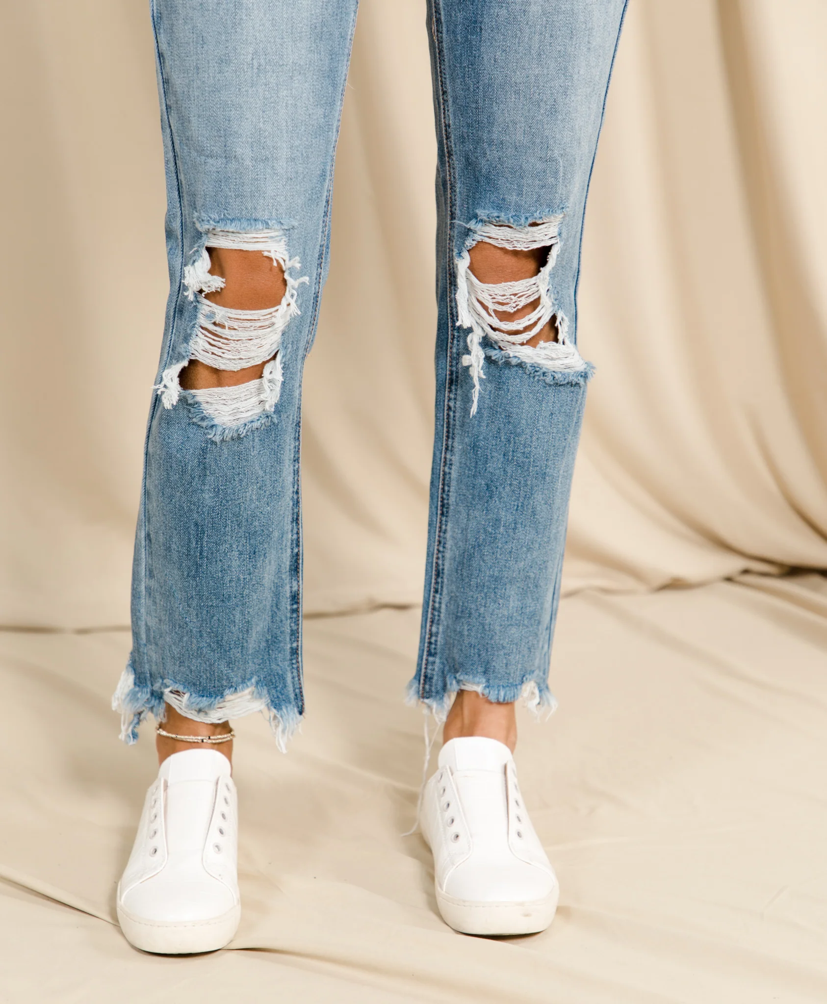 Chicago Distressed Denim - Image 6