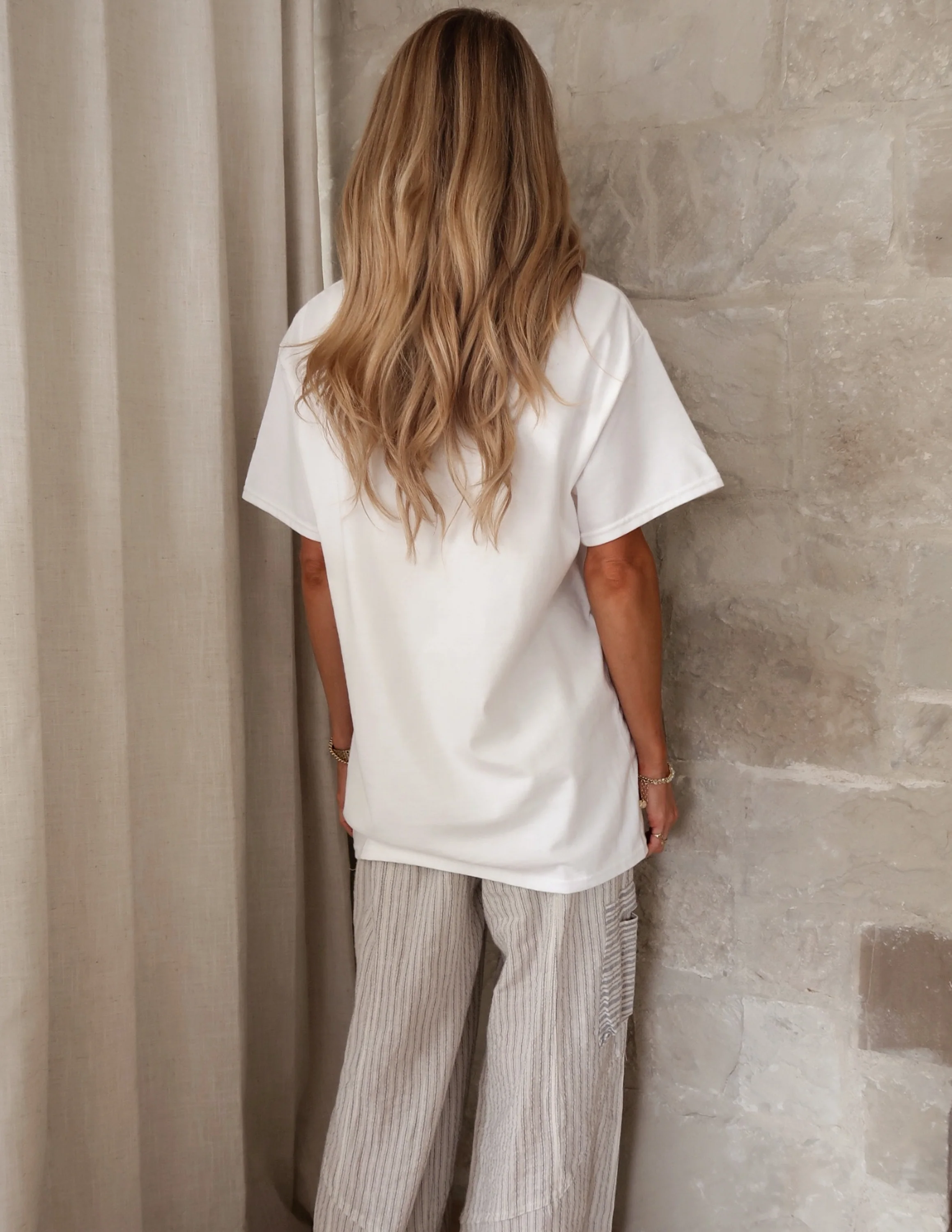 La Dolce Vita Lemon Graphic Tee - Image 4