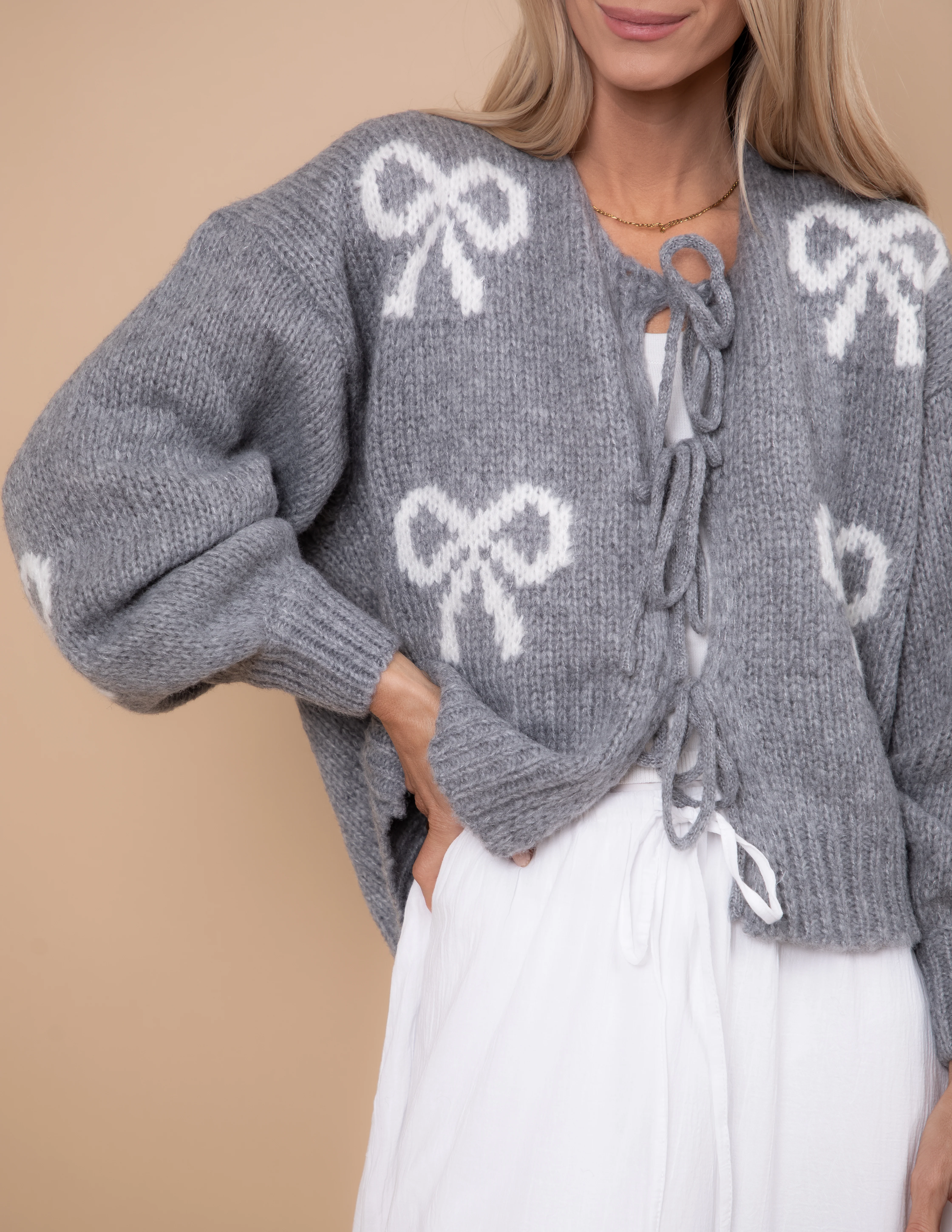 Lovie Bow Cardigan - Image 4