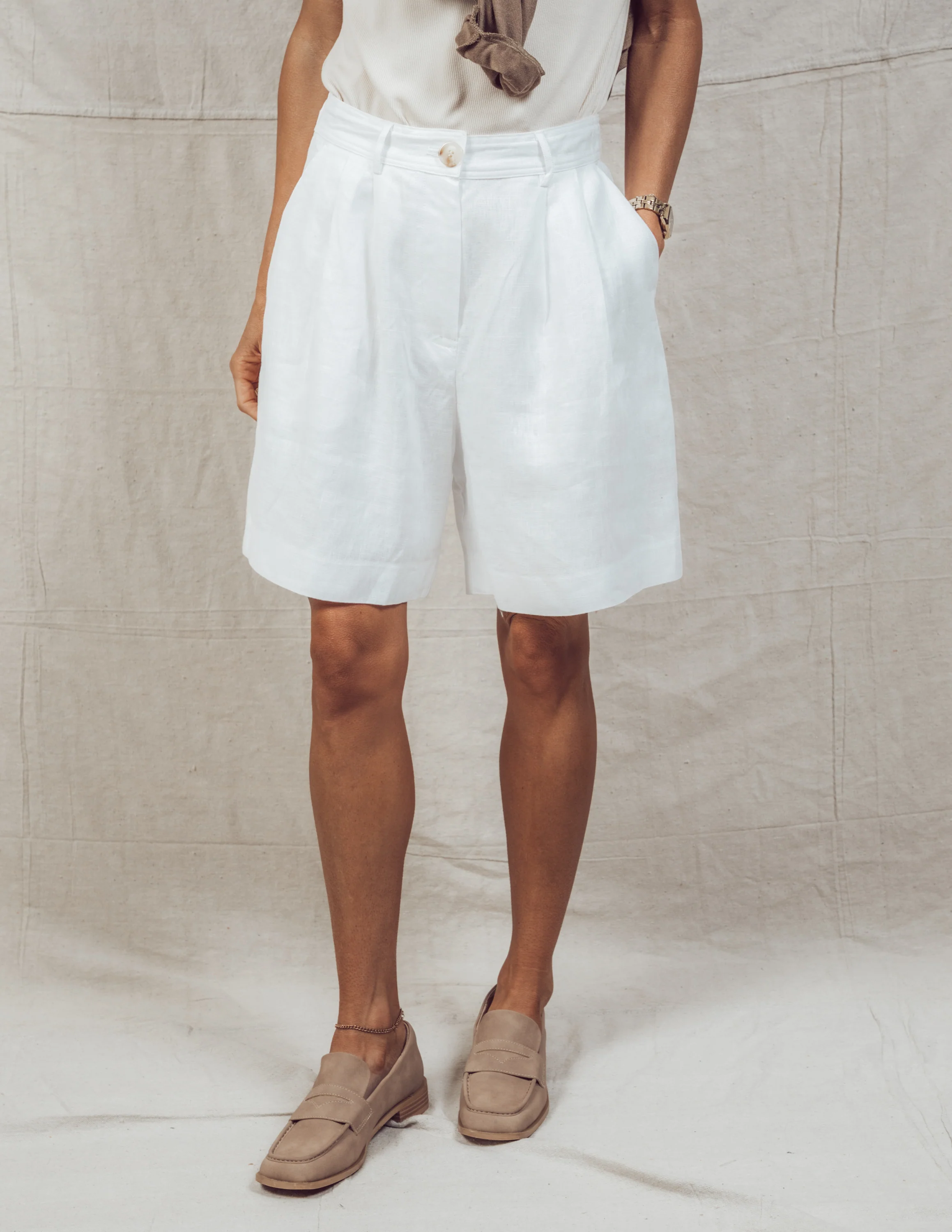 Mila Linen Shorts - Image 8