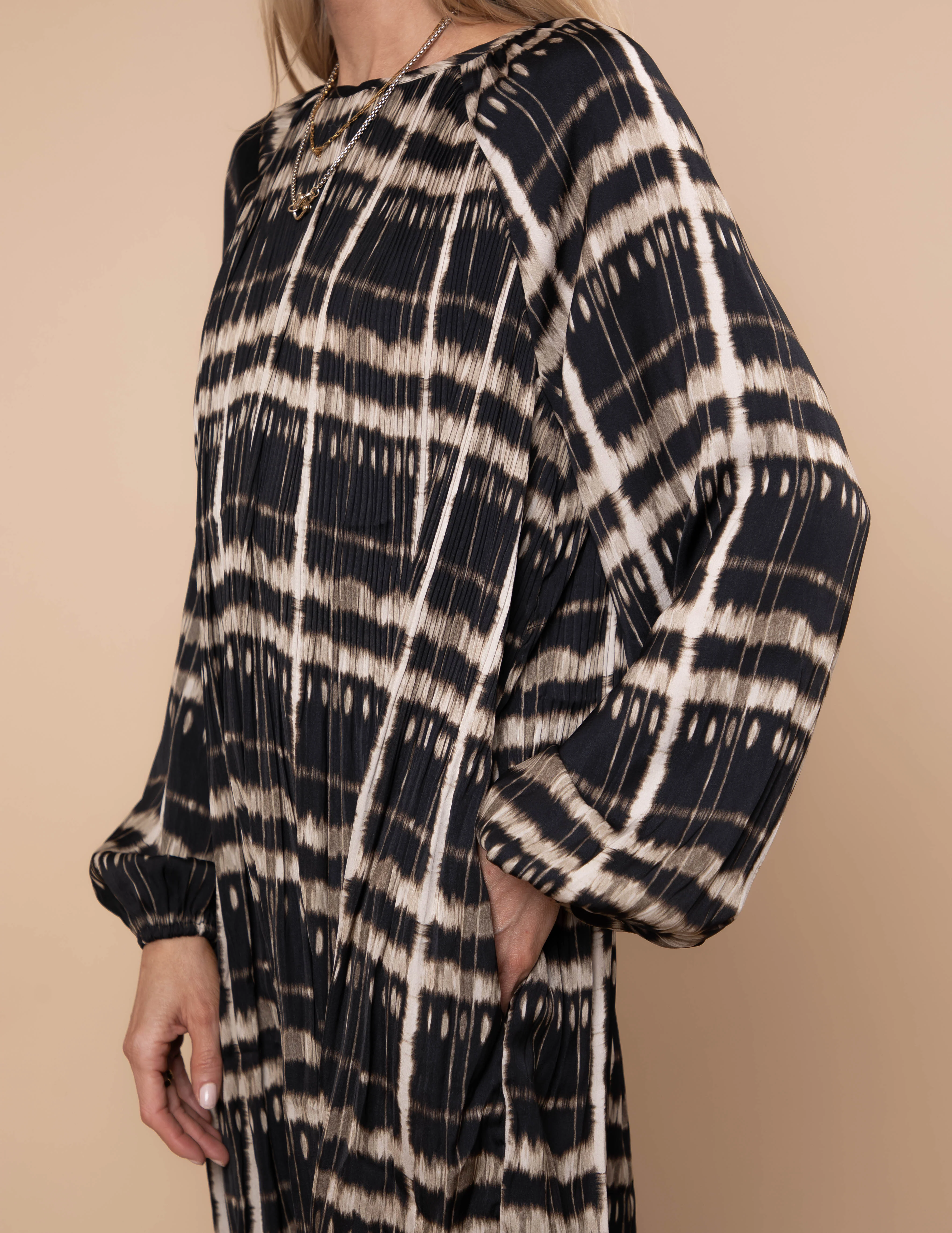 Muse Printed Dress - Image 4
