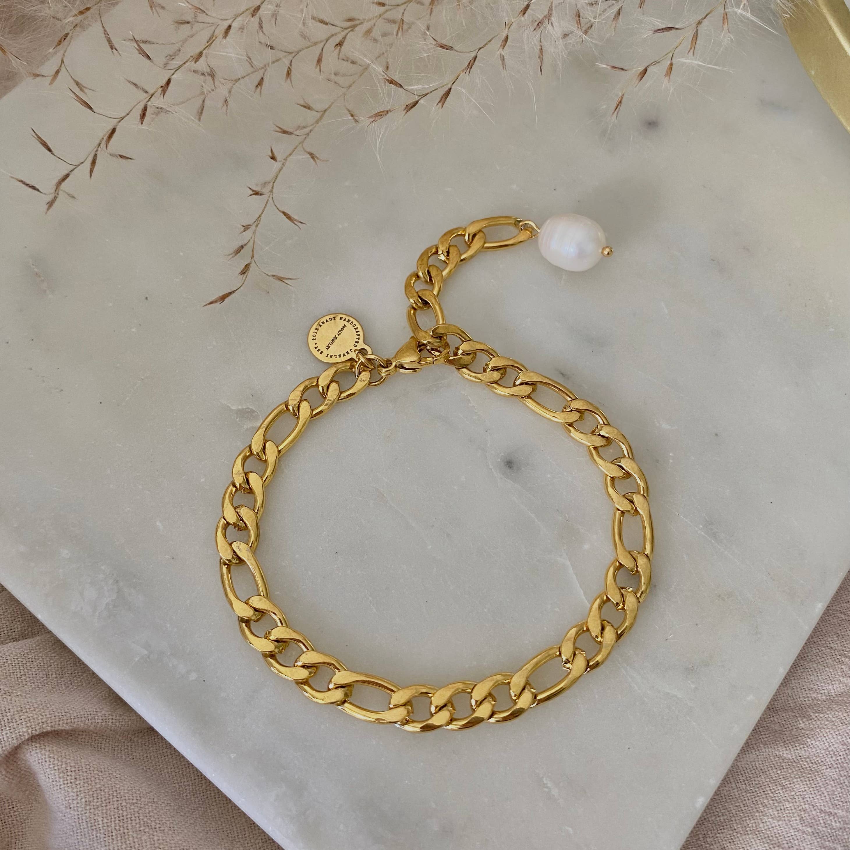 Pearl of My Heart Figaro Bracelet - Image 3