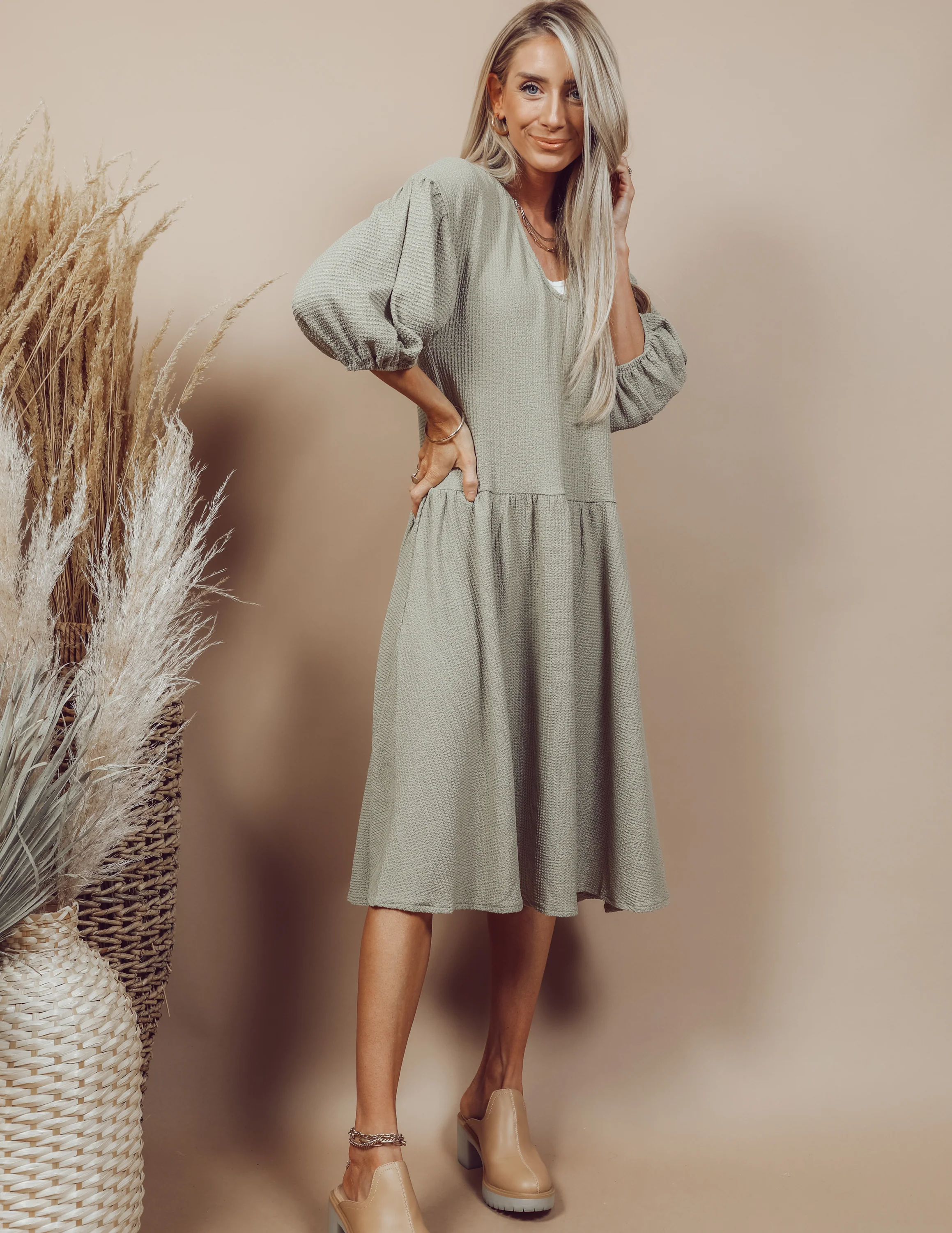 Seraphina Puff Sleeve Dress - Image 9