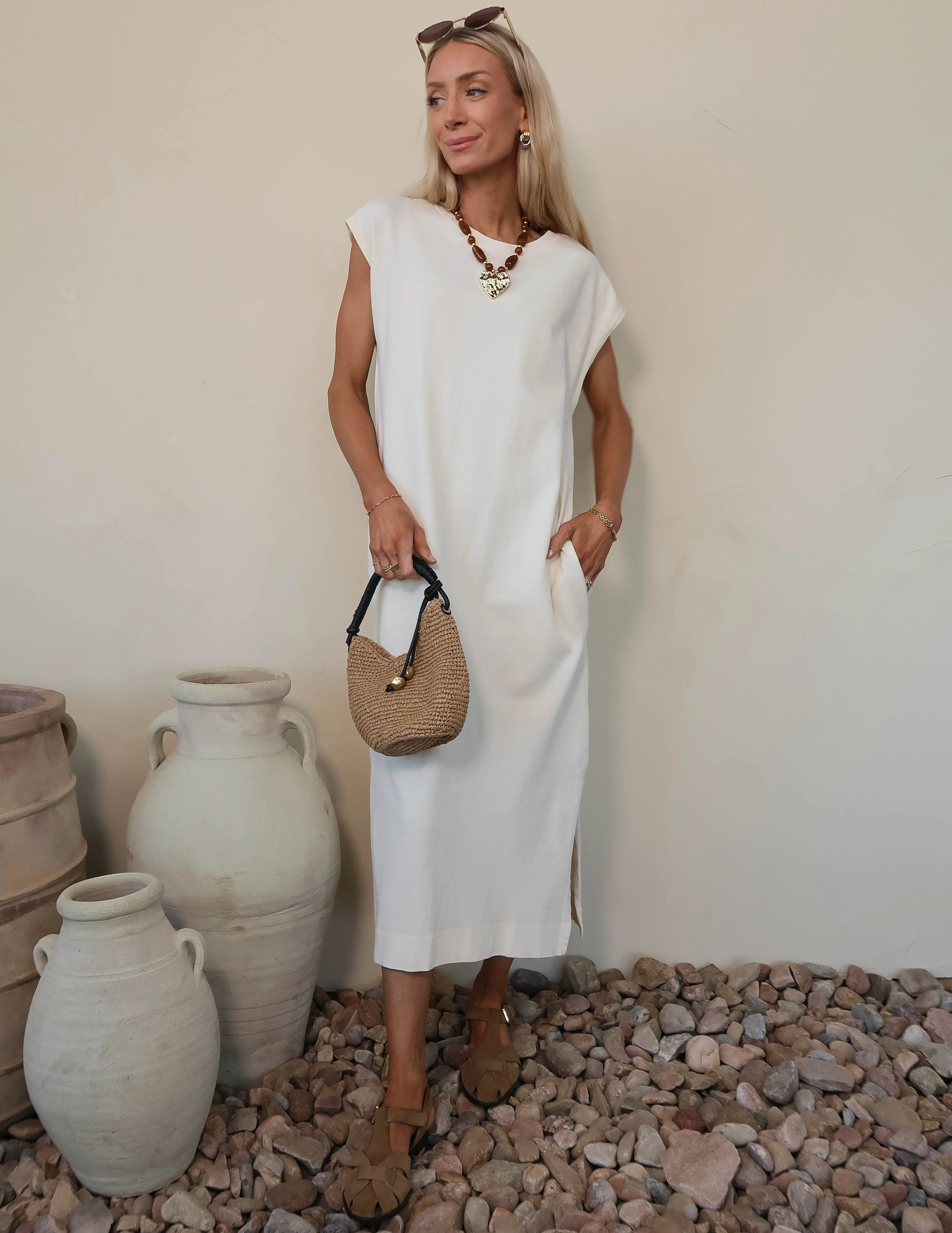 Serene Silhouette Midi Dress - Image 3