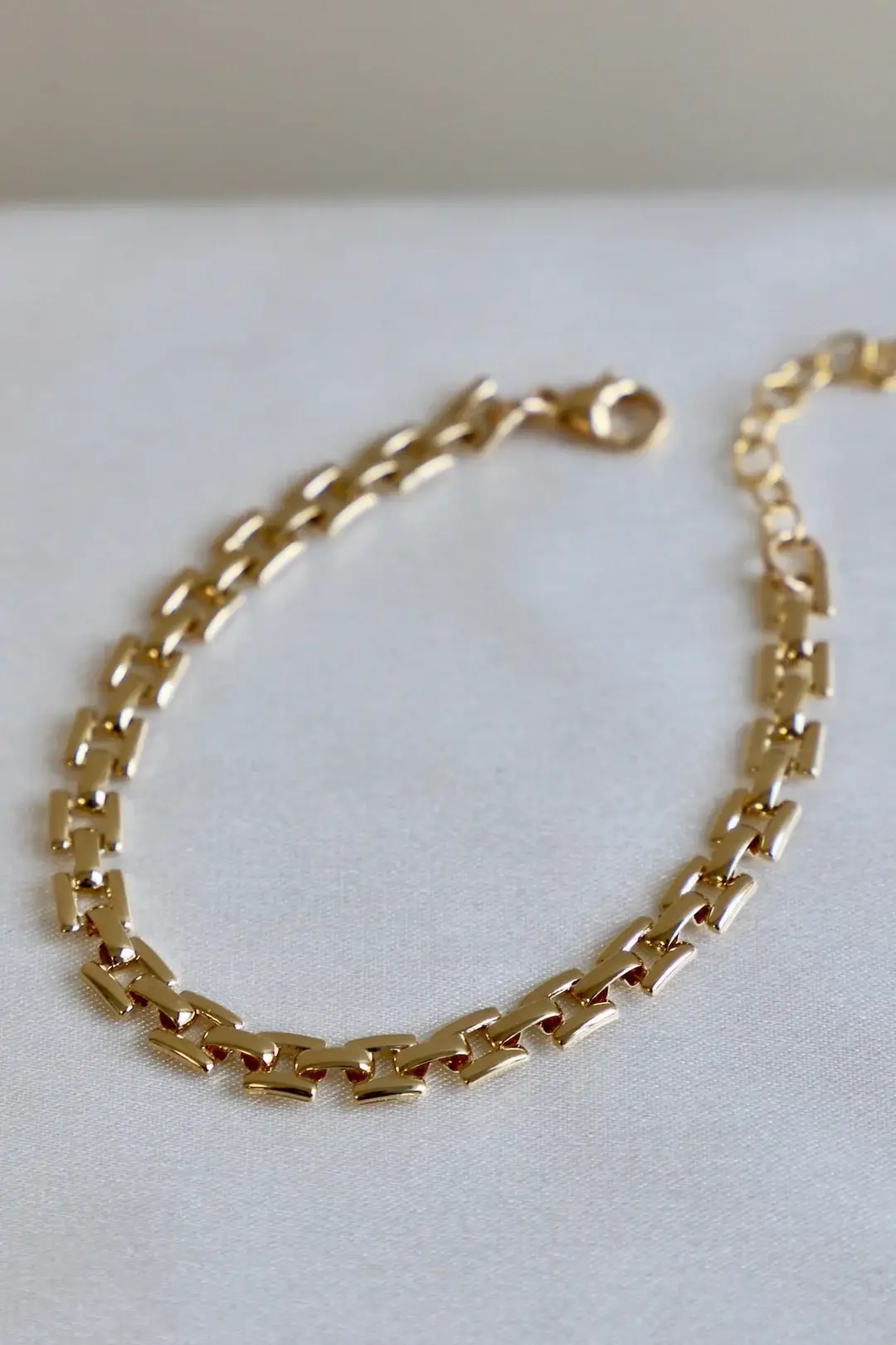 Sienna Chain Bracelet - Image 2