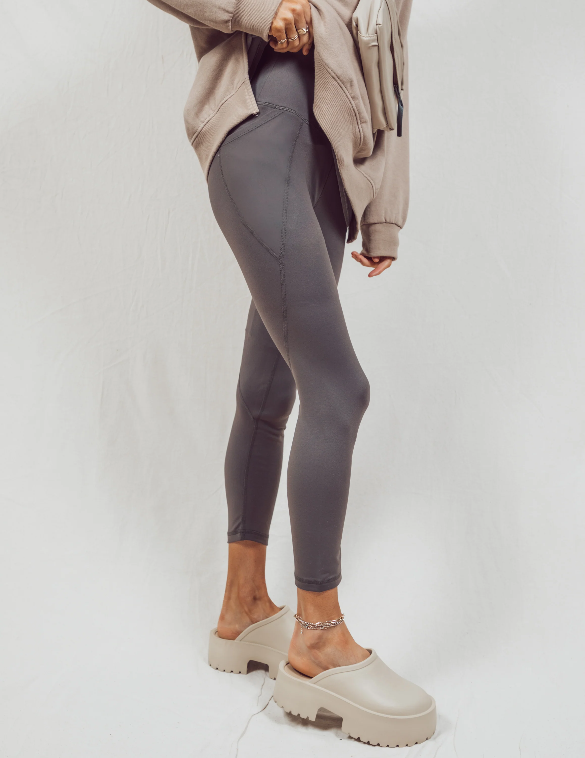 Solstice High-Waist Leggings - Image 5