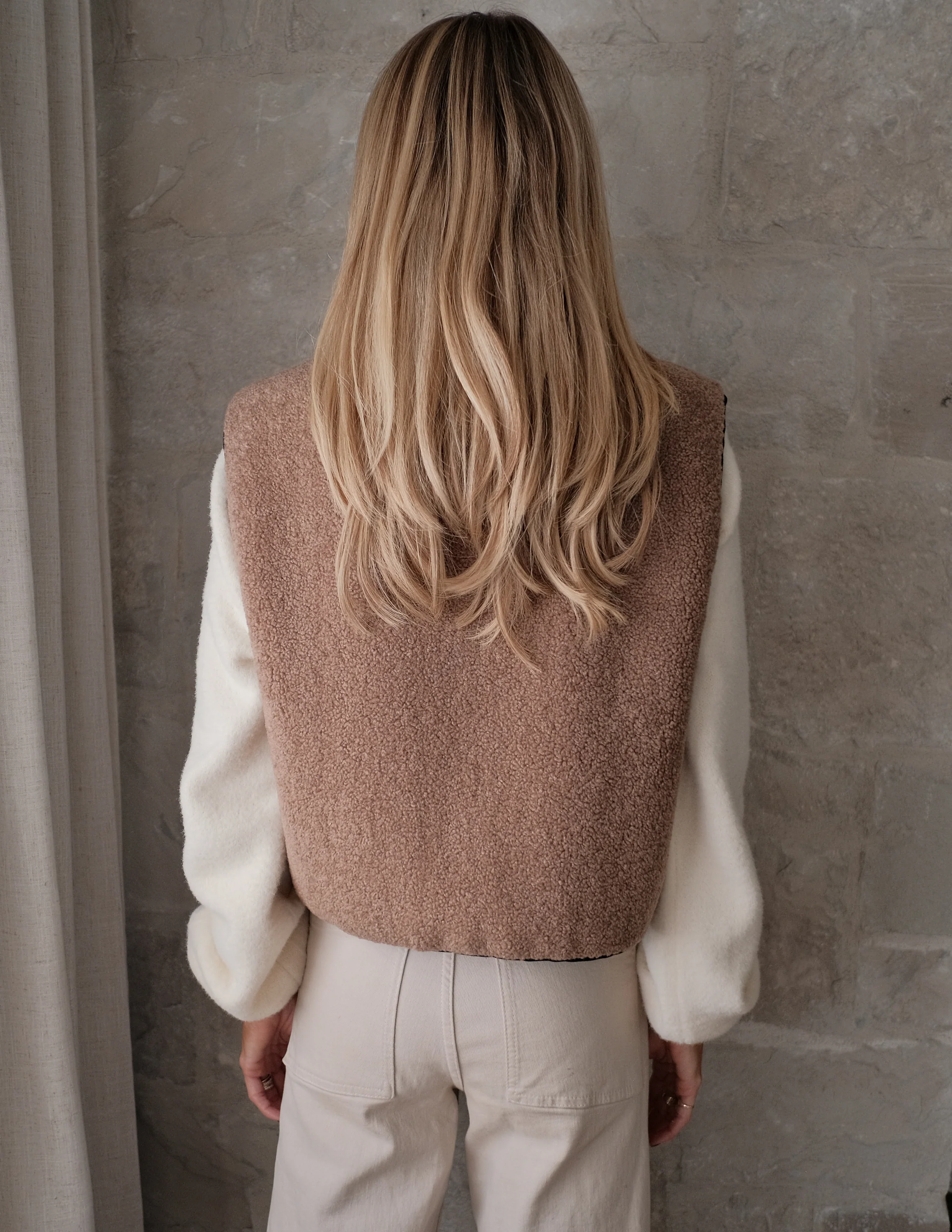 Sunni Fleece Vest - Image 5