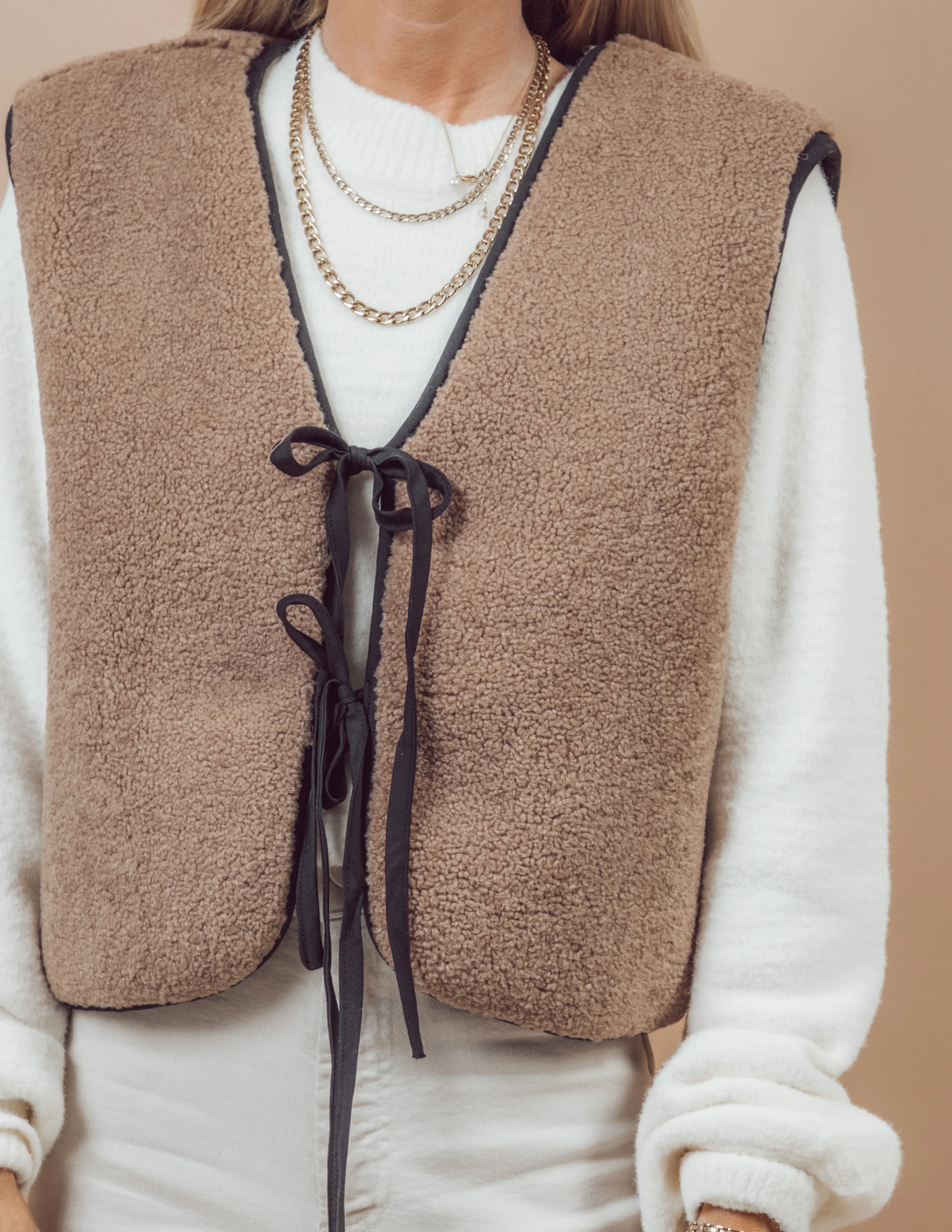 Sunni Fleece Vest - Image 7