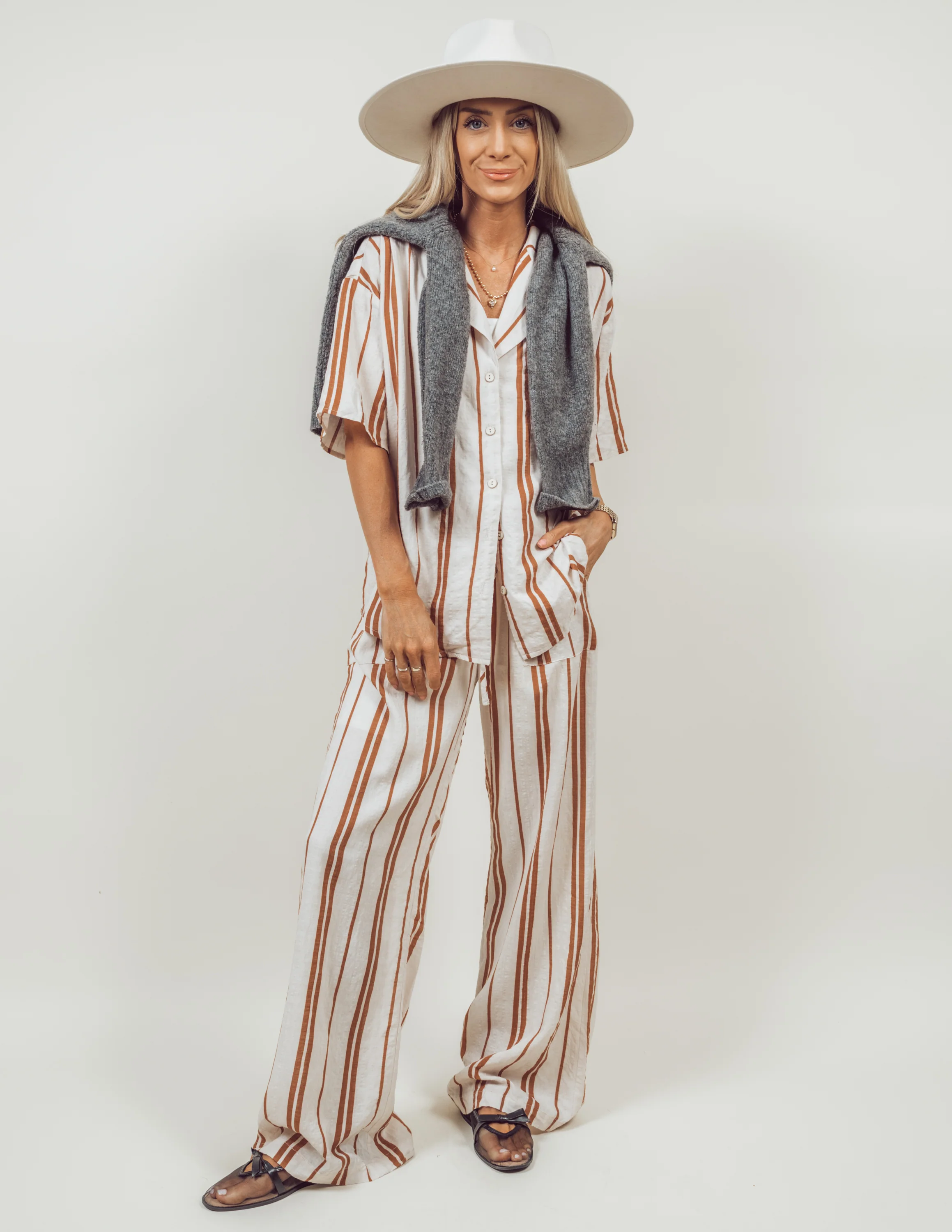 Toni Two Piece Set - Image 2