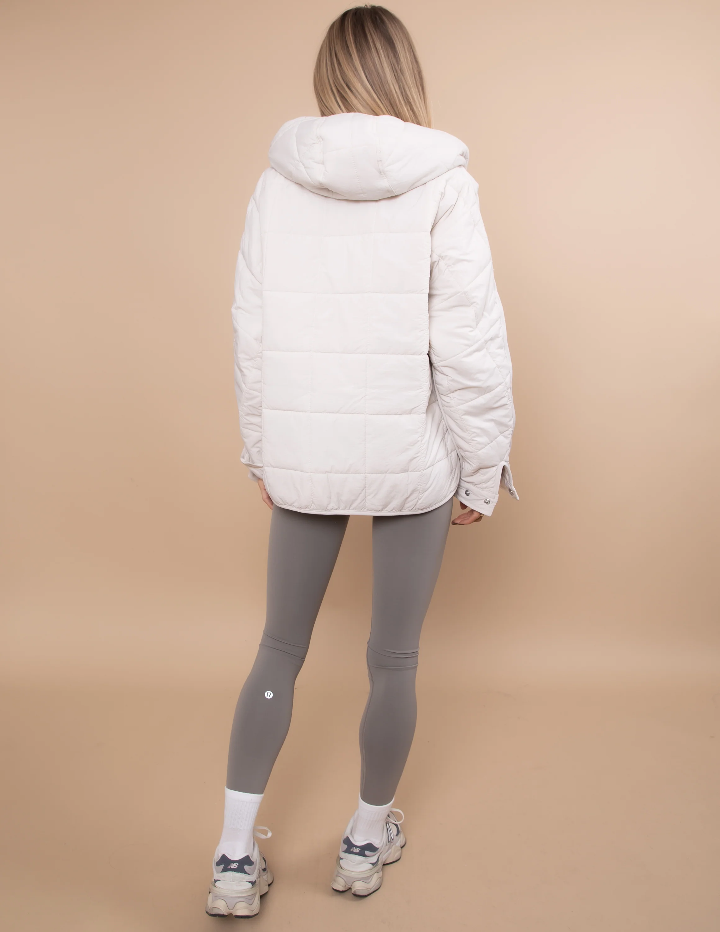 Transit Quilted Puffer Pullover - Image 7