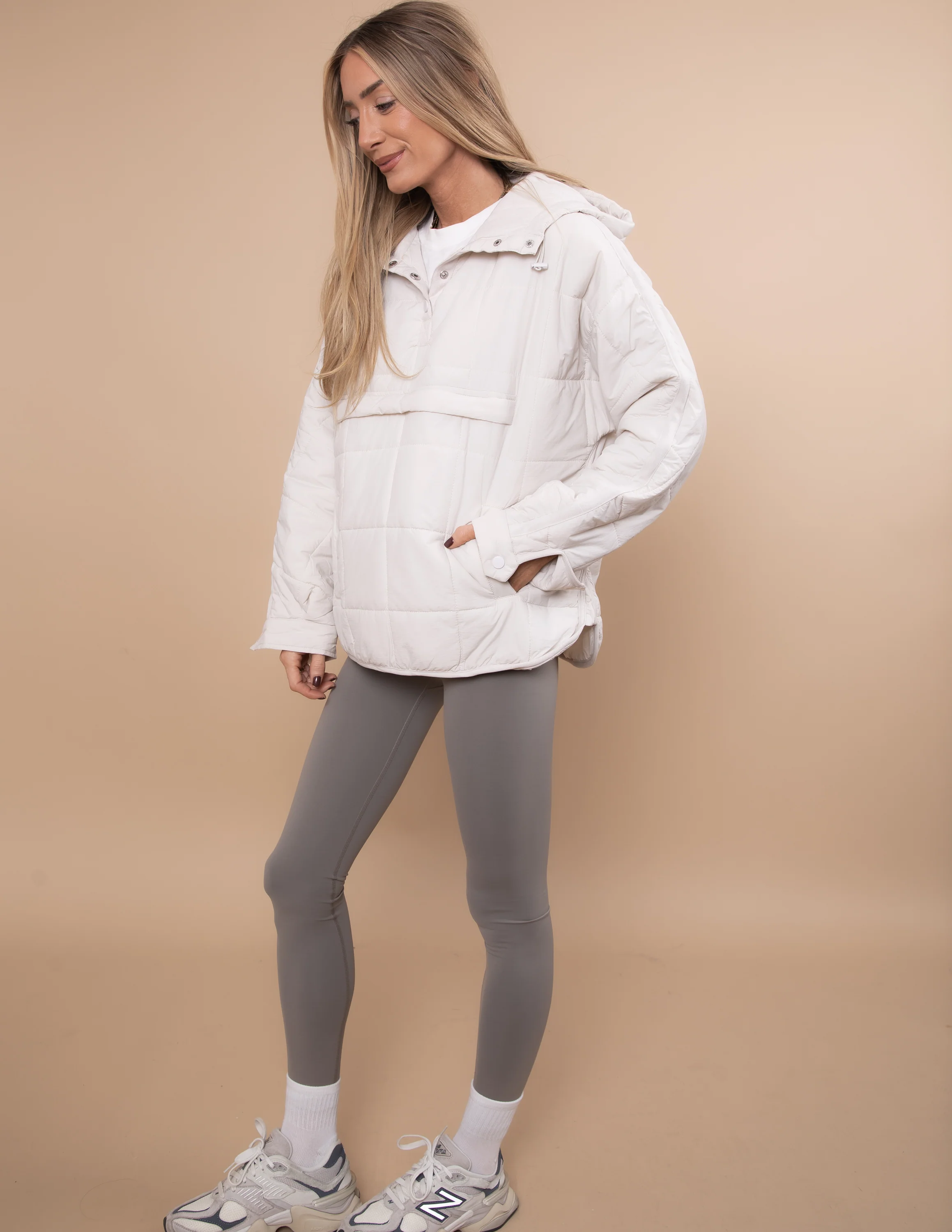 Transit Quilted Puffer Pullover - Image 9