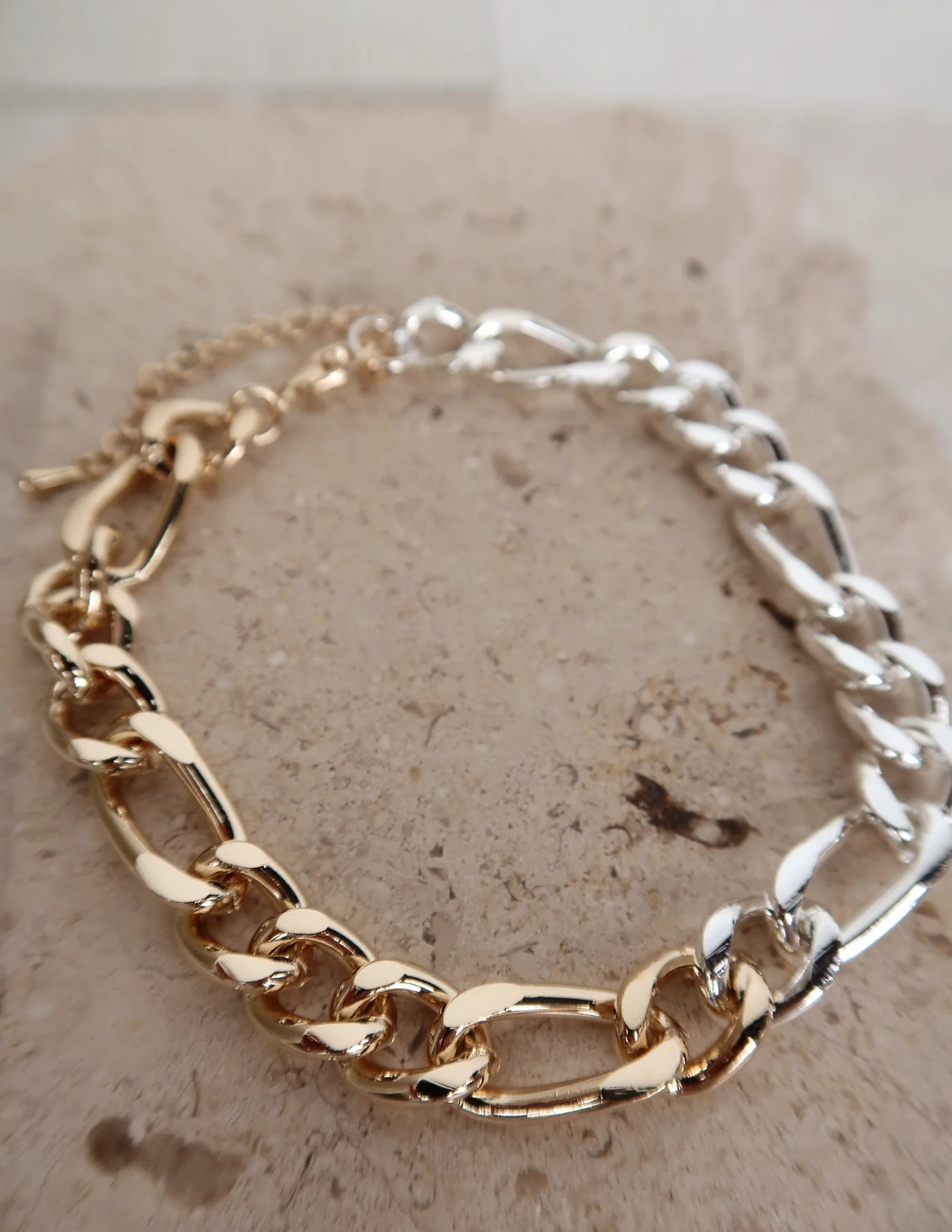 Two Tone Curb Chain Anklet - Image 2