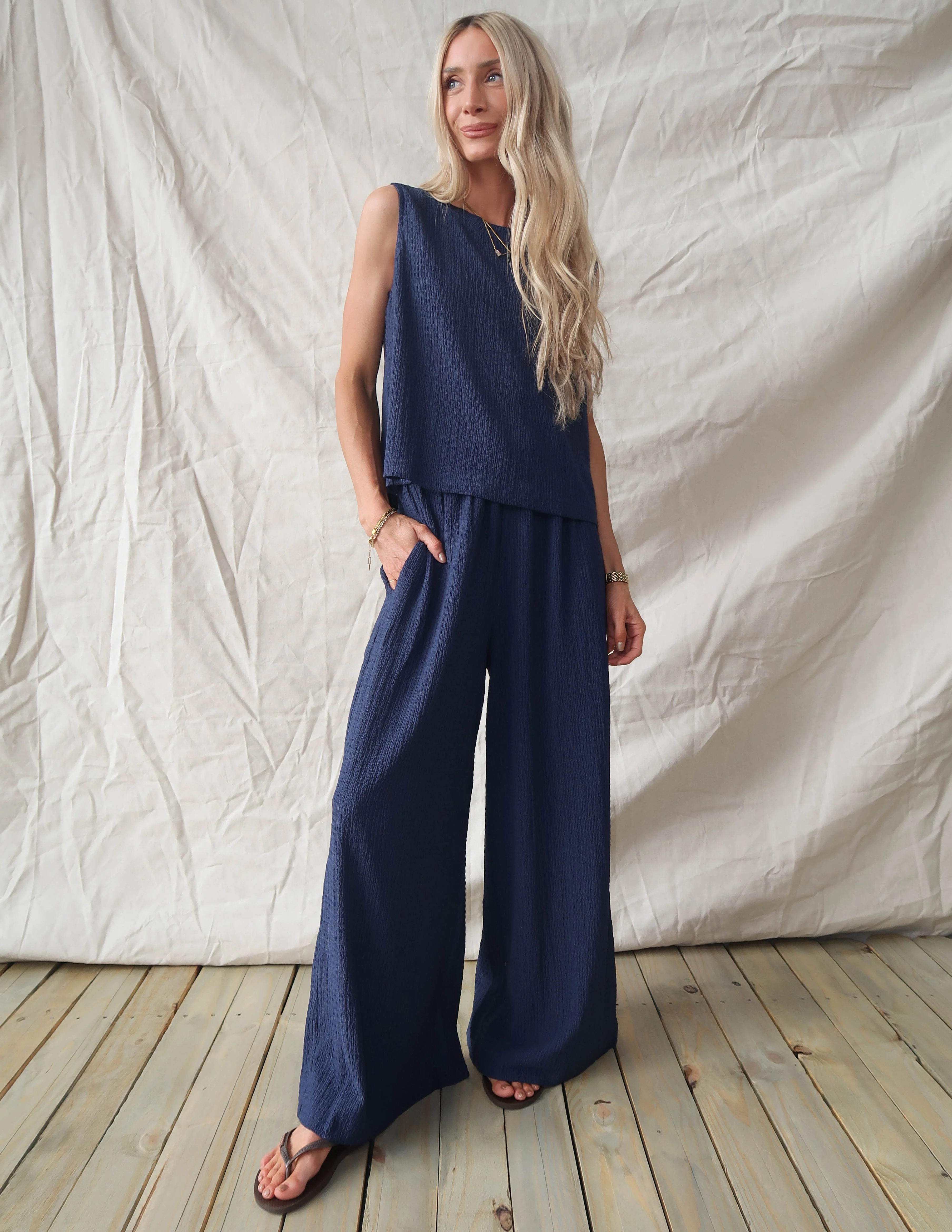 Vianne Textured Set
